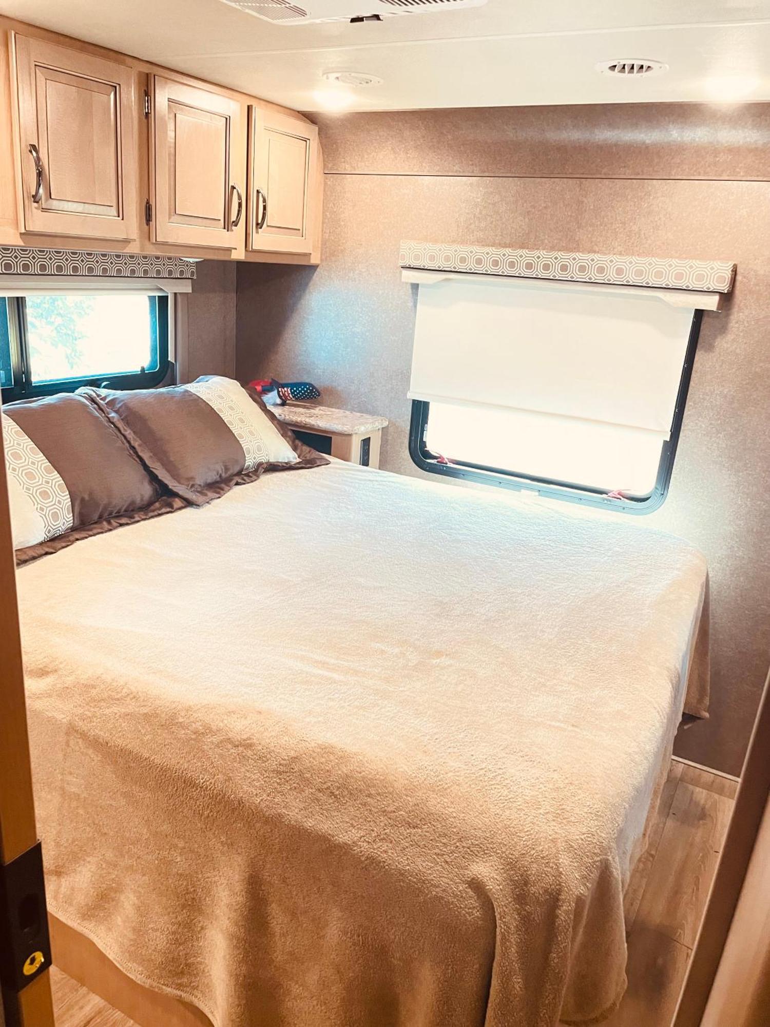 Private Cozy R/V , For Your Enjoyment Tamiami Экстерьер фото