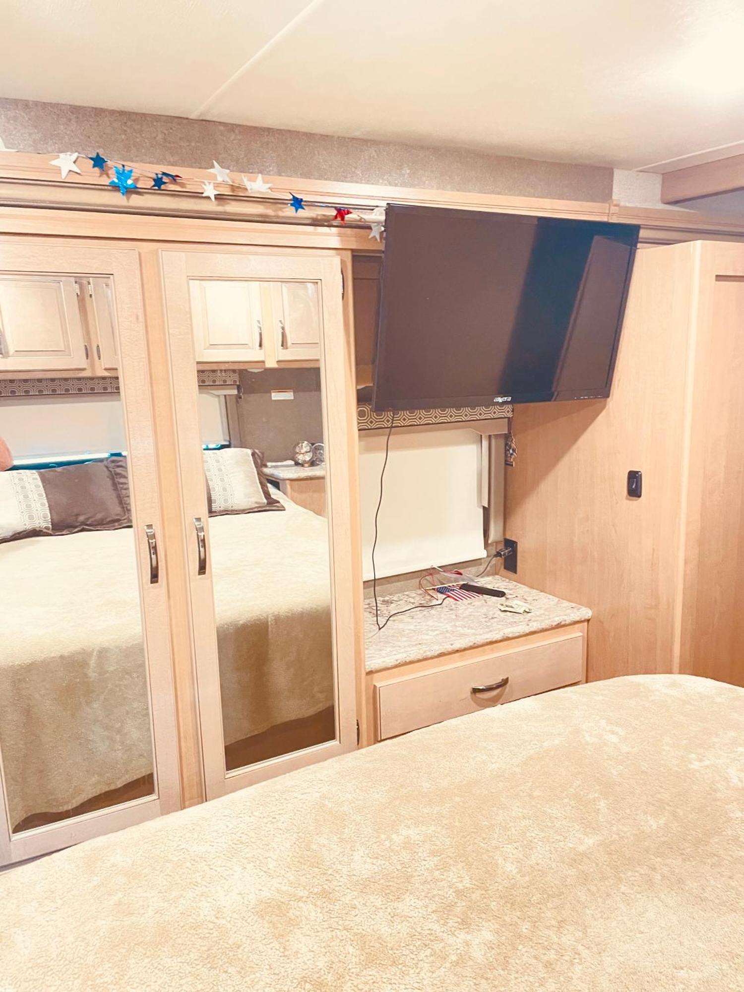Private Cozy R/V , For Your Enjoyment Tamiami Экстерьер фото