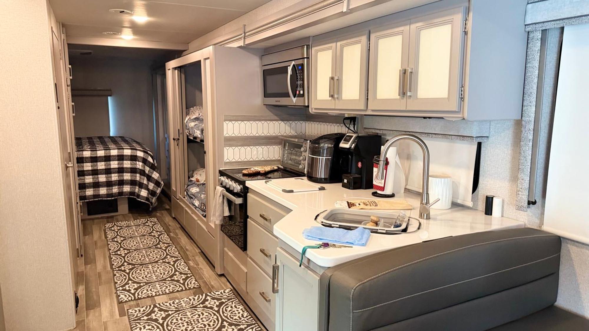 Private Cozy R/V , For Your Enjoyment Tamiami Экстерьер фото